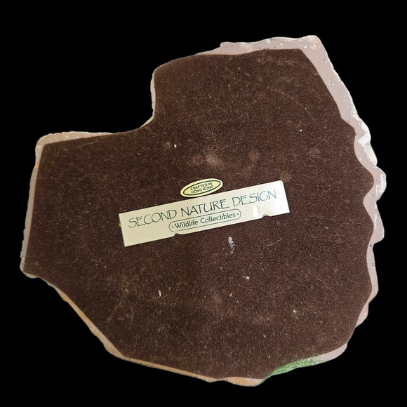 Second Nature Design Wolf Figurine Wildlife Collectibles Statue Hong Kong - Picture 6 of 6